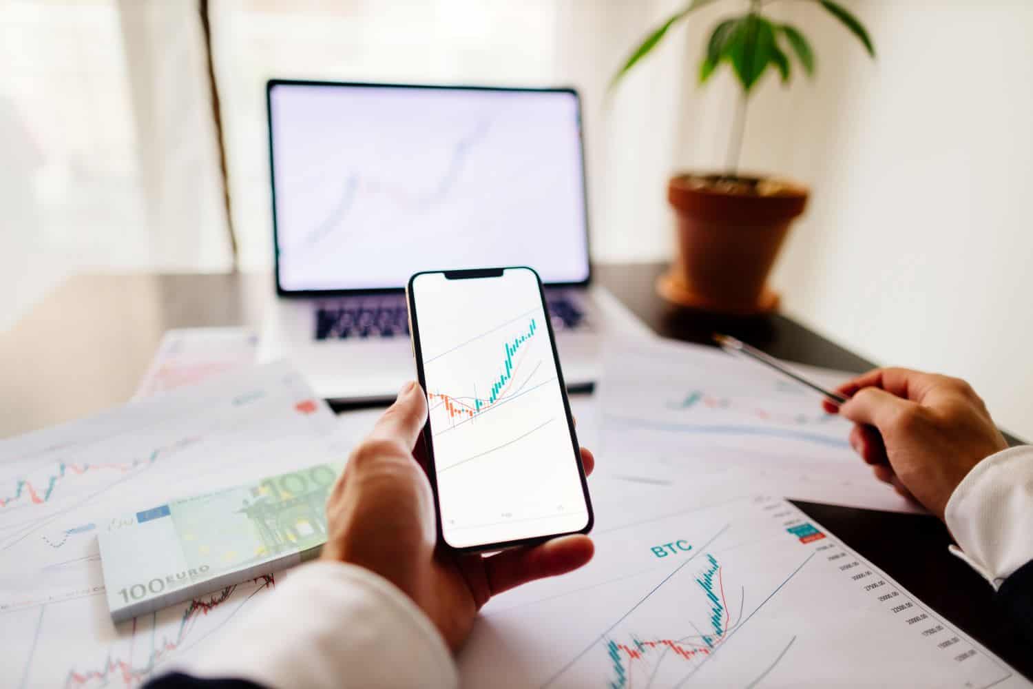 Top Trading Apps for South Africans in 2024: Features and Reviews